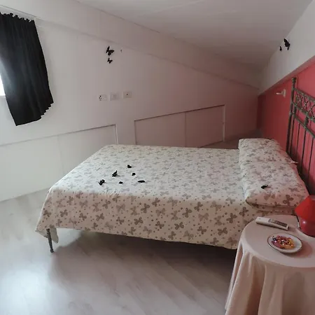 Boemia - Apartman Coriano